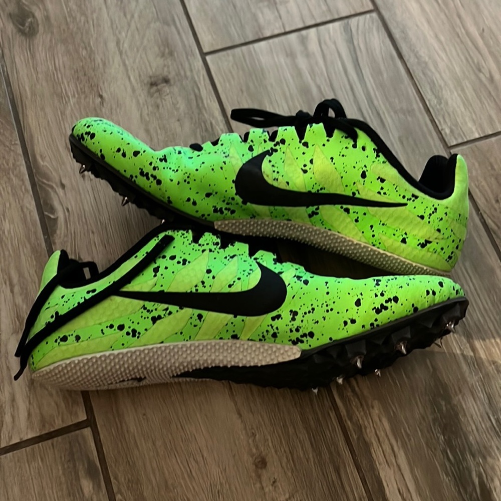 Men’s Nike Zoom Rival 5 track spikes size 8